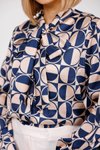 Lacivert Dijital Baskı Desenli Saten Fiyonklu Gömlek