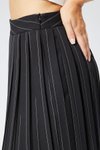 Siyah Çizgili Mini Pliseli Etek