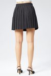 Siyah Çizgili Mini Pliseli Etek