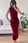 Bordo Uzun Dik Yaka Drape Yırtmaçlı Elbise