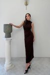 Kahverengi Uzun Sıfır Kol Drape Detaylı Yırtmaçlı Elbise