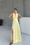 Sarı Uzun Boyun Bağlamalı Sırt Dekolteli Yırtmaçlı Abiye Elbise