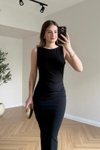 Siyah Midi Kayık Yaka Drape Detaylı Elbise