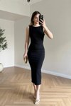 Siyah Midi Kayık Yaka Drape Detaylı Elbise