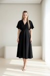 Siyah Midi Kruvaze Yaka Volanlı Elbise