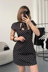 Siyah Puantiye Desenli Mini Kare Yaka Boyun Bağlamalı Elbise