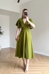 Yeşil Midi Kruvaze Yaka Eteği Volanlı Elbise