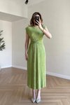 Yeşil Piliseli Midi Bel Detaylı Elbise