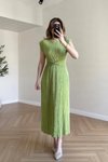 Yeşil Piliseli Midi Bel Detaylı Elbise