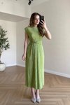 Yeşil Piliseli Midi Bel Detaylı Elbise