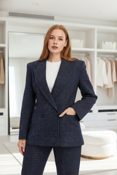 طقم مريح كحلي كاروهات قماش كراش