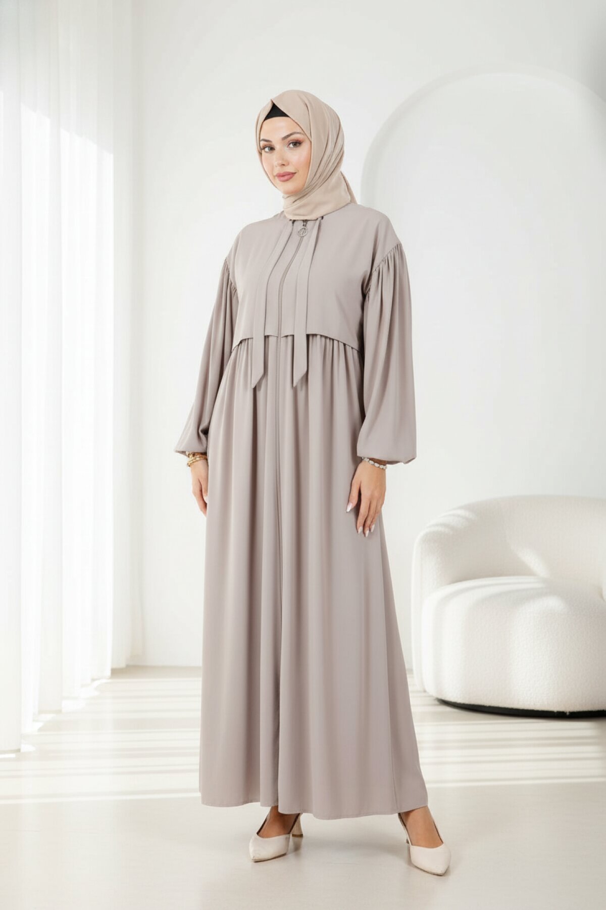 Bolero Detail Tie-Neck Abaya - Beige - Beyza