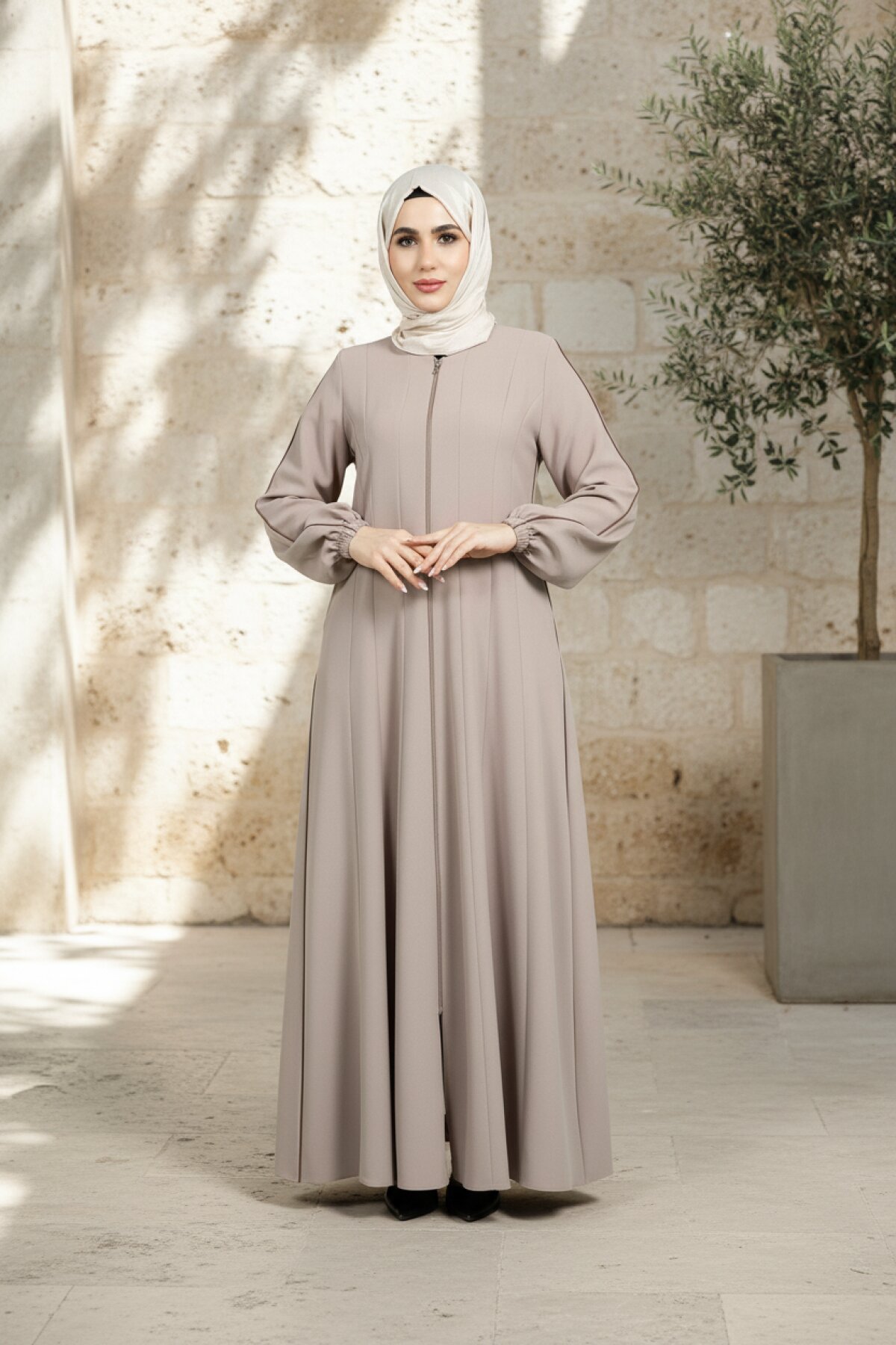 Flare Cut Zipped Binding Detailed Abaya - Beige - Beyza