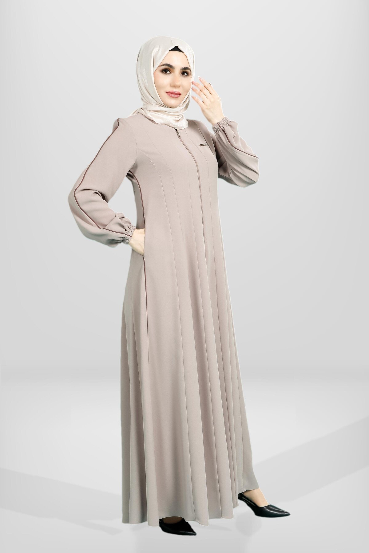 Flare Cut Zipped Binding Detailed Abaya - Beige - Beyza
