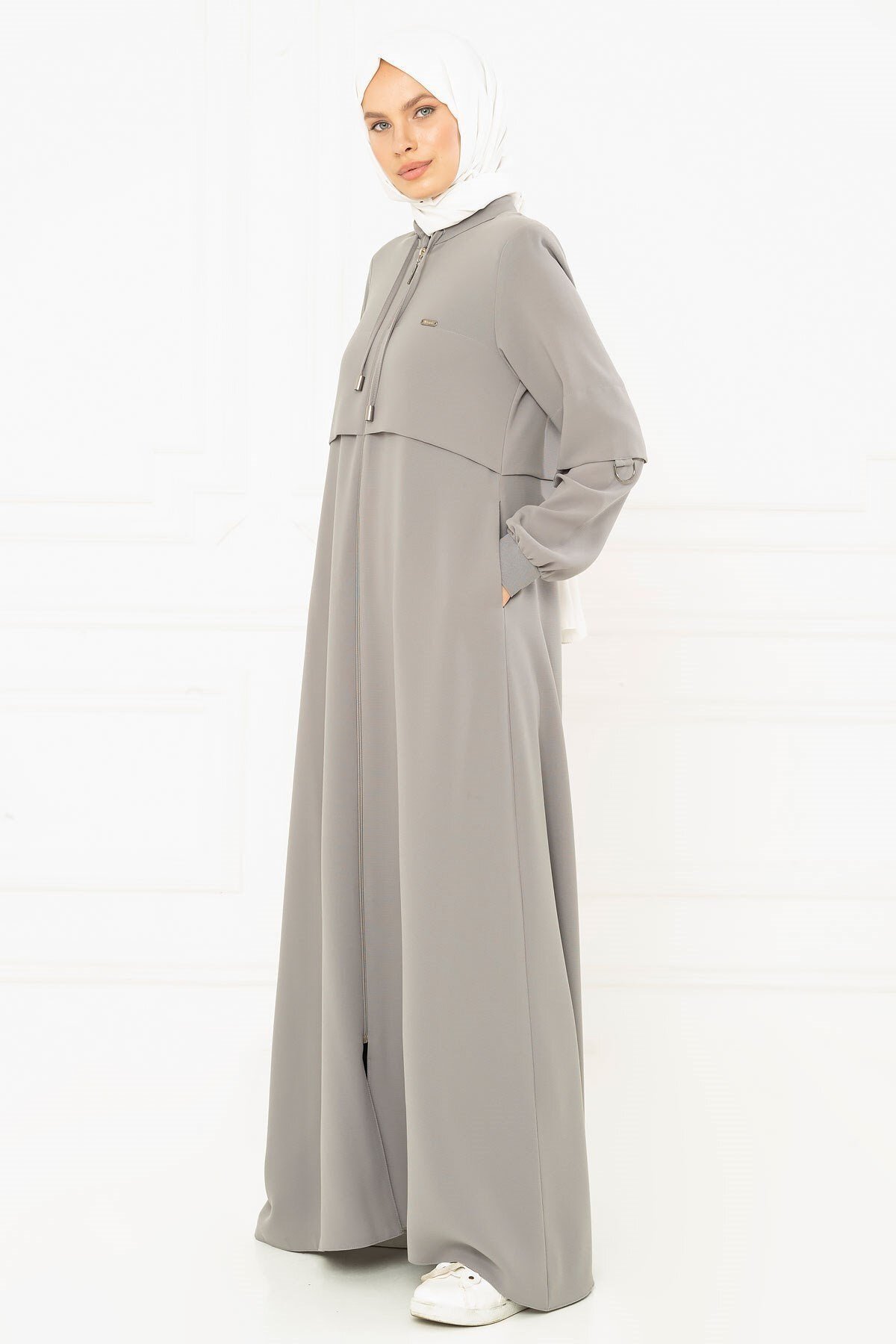 Sporty Ribbed Abaya - Grey - Beyza