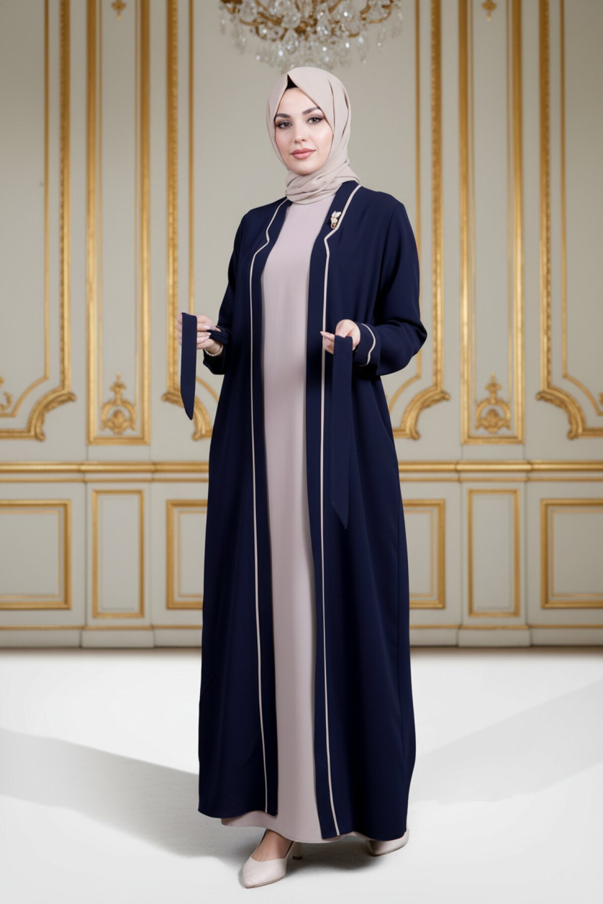 Piping Brooch Detailed Double Abaya Set - Navy Blue - Beyza