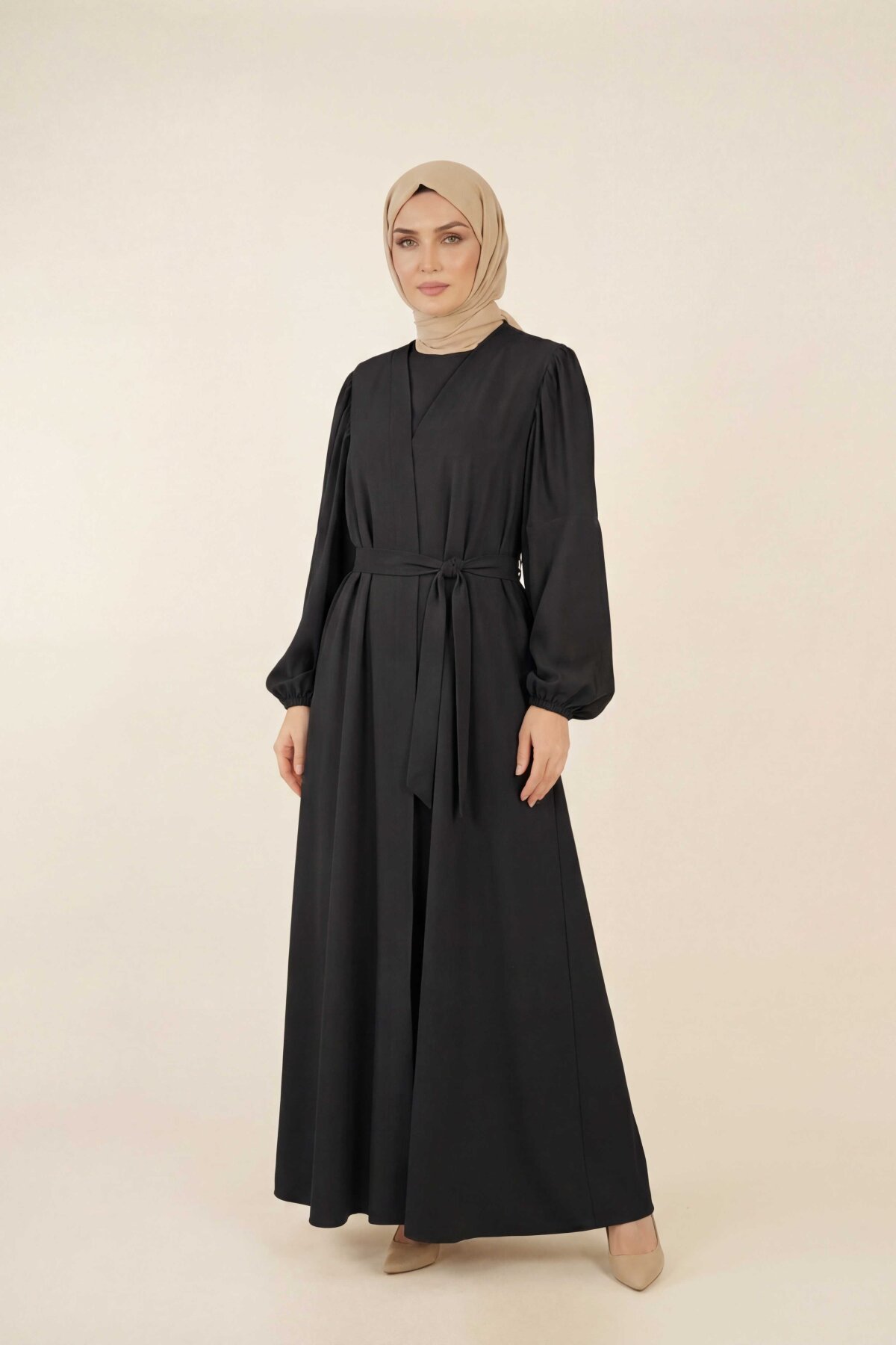 Siyah Dubai İpekli Ferace - Beyza