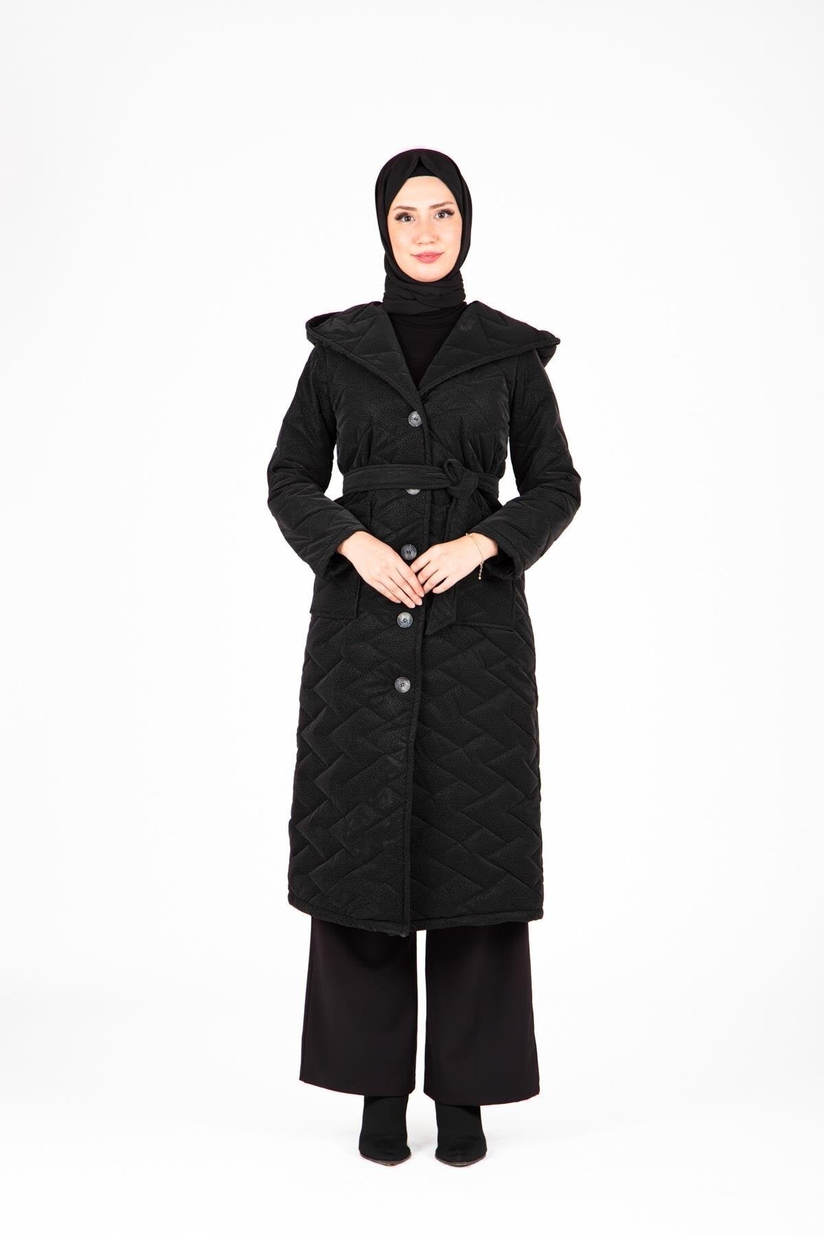 Siyah Kapitone Kemerli Kaban - Beyza