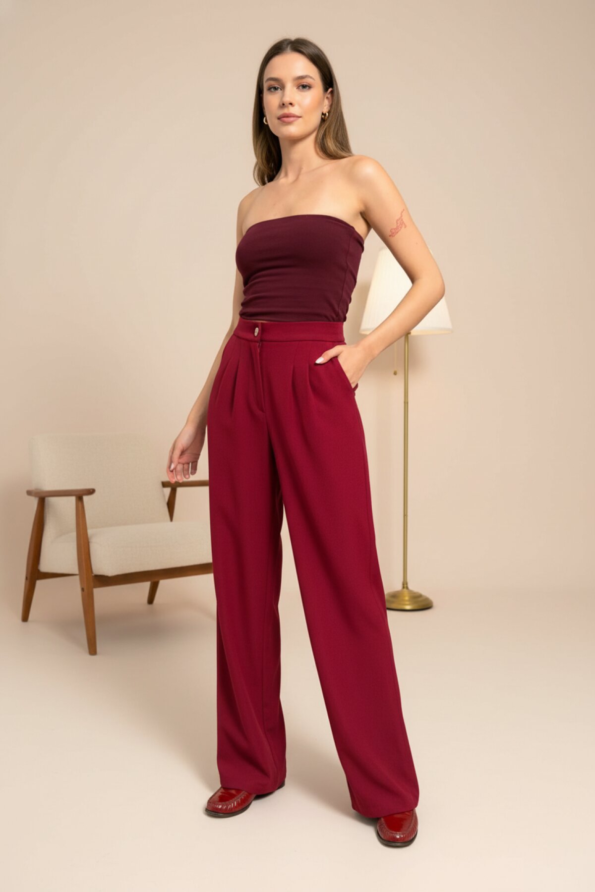 Relaxed Fit High Waist Pants - Burgundy - Milamia