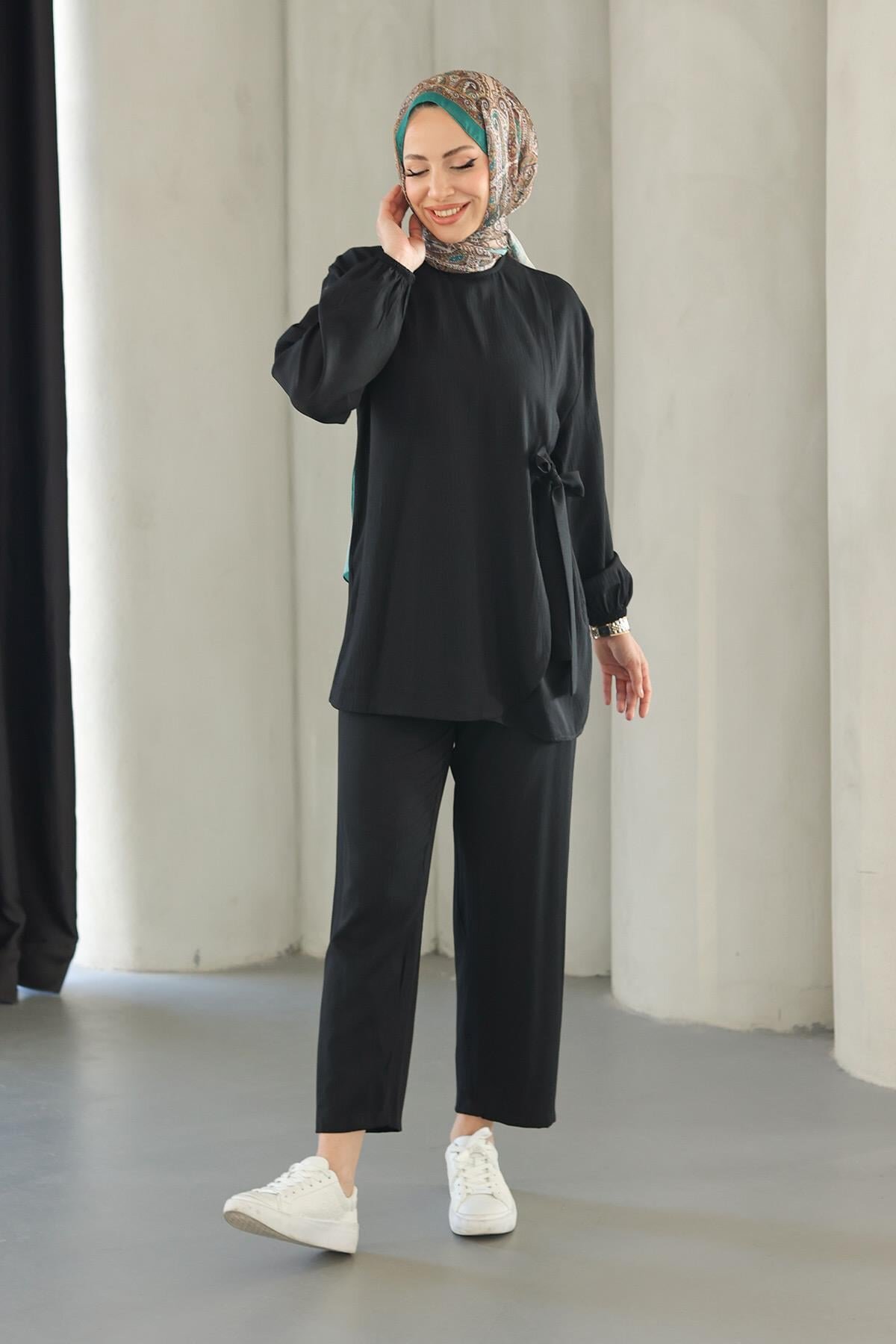 Two-Piece Tie-Detail Modest Set - Black - Misskayle