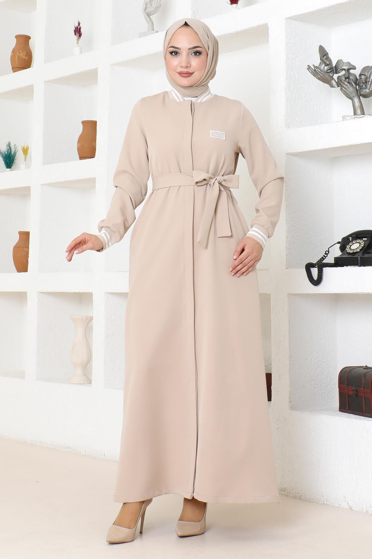 Ribbed Hidden Button Abaya - Beige - Modamihram