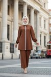 Kahverengi Taş Detaylı Tesettür İkili Takım