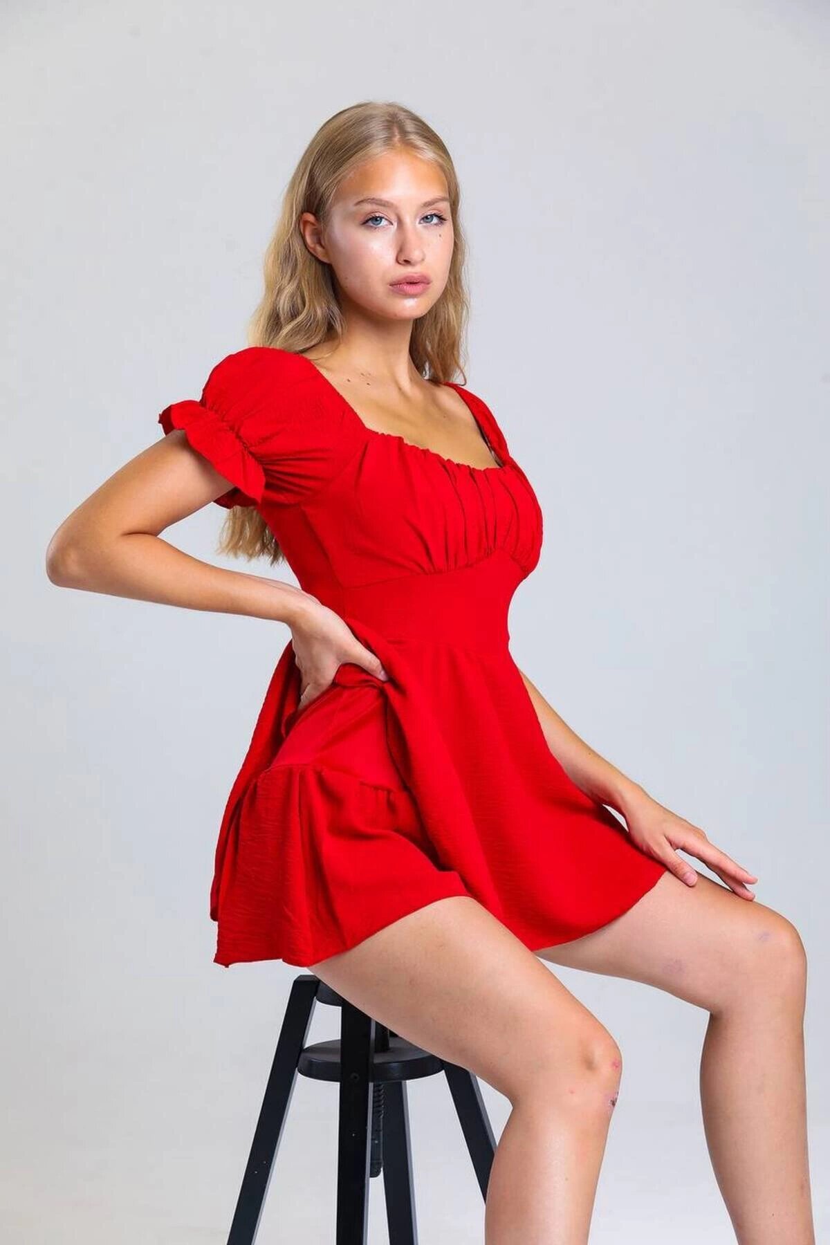 Slim-Fit Ruffle-Detail Dress - Red - VİSKALİ